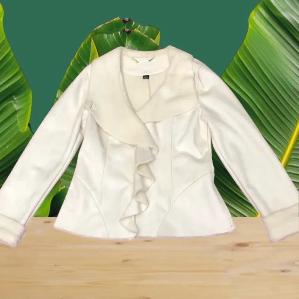 White House Black Market Ruffle Jacket Ivory Faux Fur Faux Suede Coat Sz M NWOT